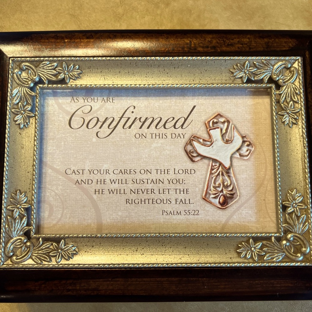 Cottage Garden burnt wood,silver inlay Confirmation musicbox, song-amazing grace